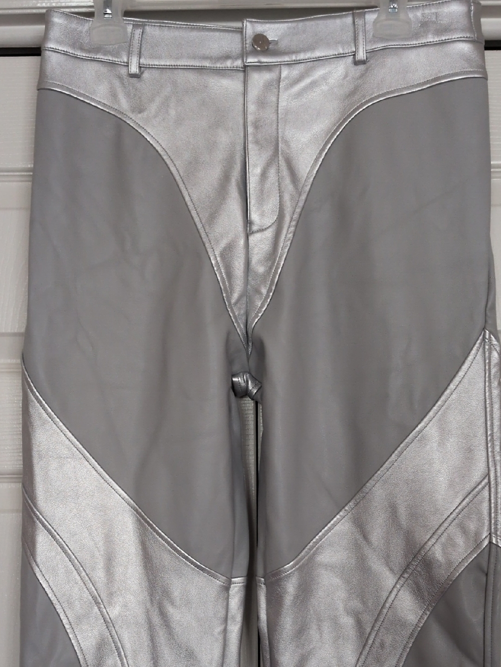 Maniere De Voir High-Waist Silver Faux Leather Pants NWT Size 12 - Picture 3 of 10
